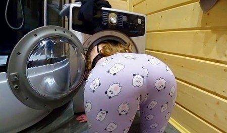 Спас сводную сестру из электронного рабства и отодрал как положено