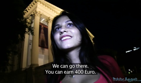 Пикапер за деньги трахнул девушку прямо на улице