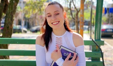 Чувак отблагодарил девушку за помощь своим членом